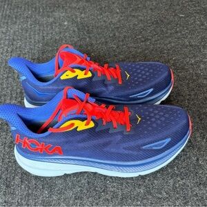 Hoka Clifton 9 - Wide